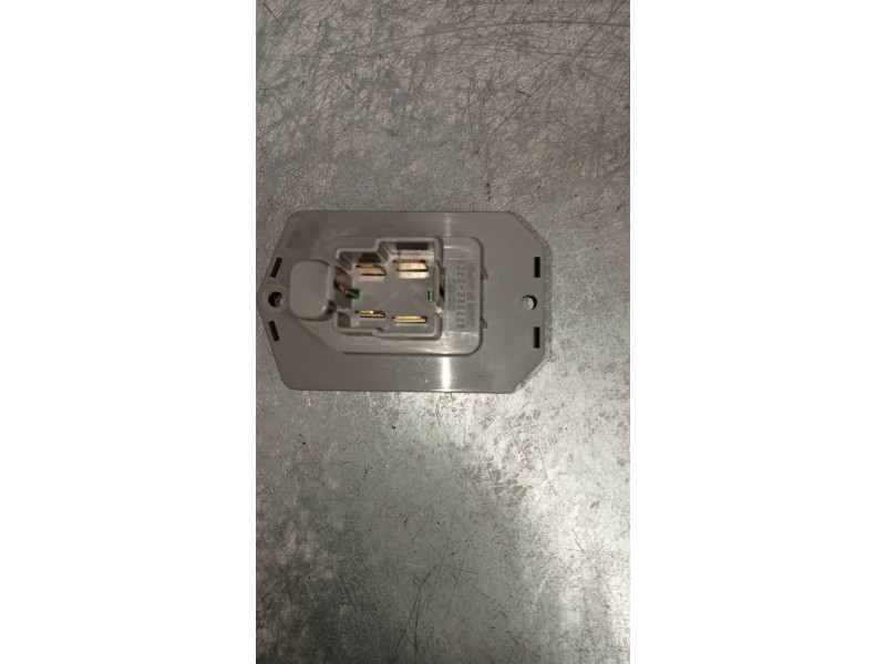 Recambio de resistencia calefaccion para land rover range rover sport v6 td hse referencia OEM IAM 0778000901  
