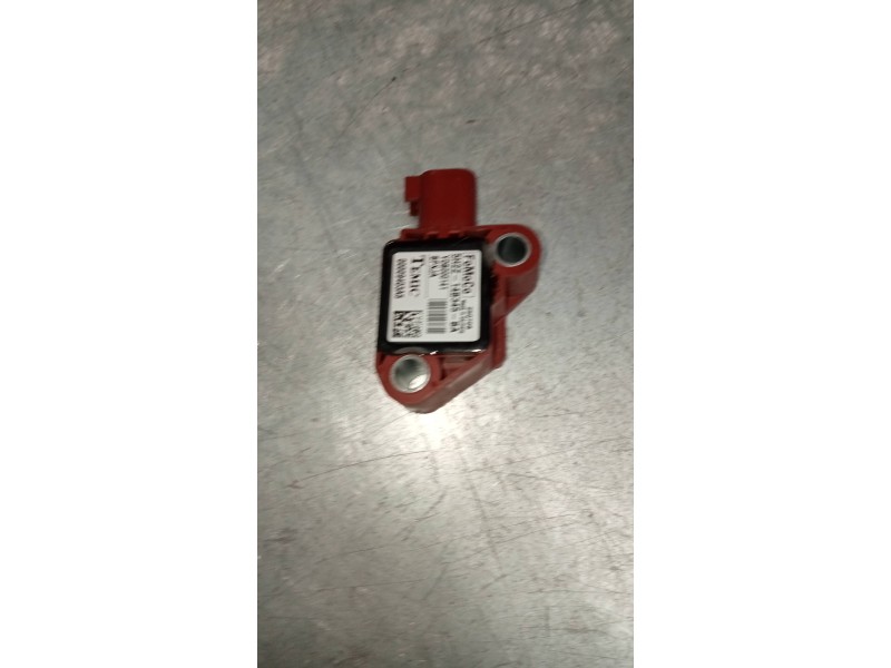 Recambio de sensor para land rover range rover sport v6 td hse referencia OEM IAM YDB000141  