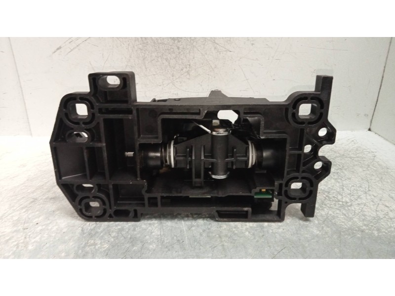 Recambio de palanca cambio para land rover range rover sport v6 td hse referencia OEM IAM UCB500092  