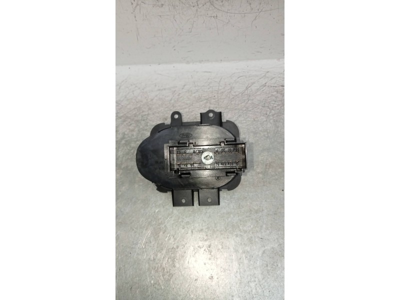 Recambio de mando luces para land rover range rover sport v6 td hse referencia OEM IAM YUD501480  