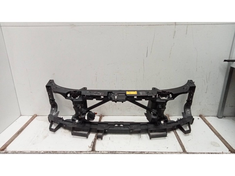 Recambio de panel frontal para land rover range rover sport v6 td hse referencia OEM IAM   