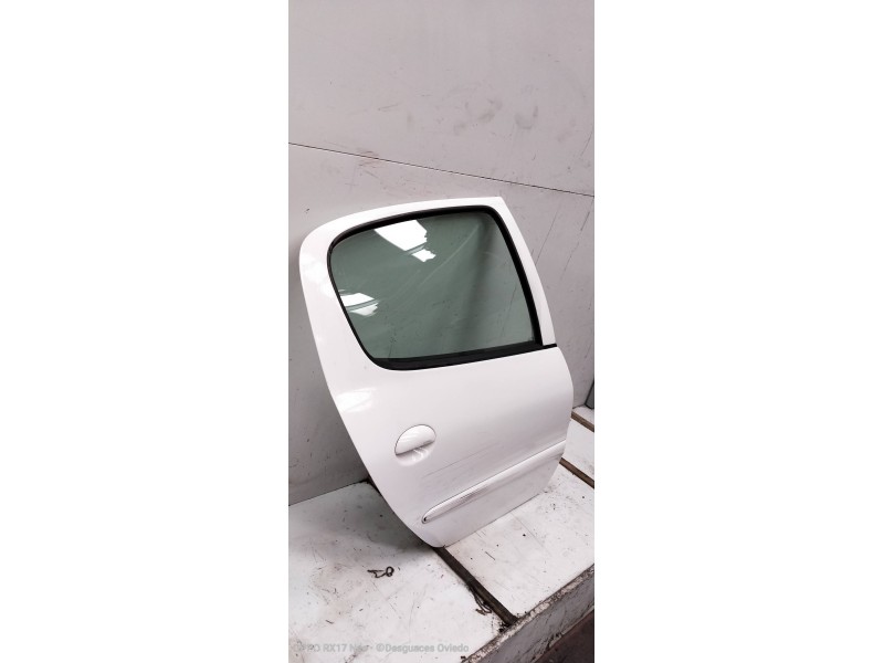 Recambio de puerta trasera derecha para peugeot 206+ básico referencia OEM IAM   5P