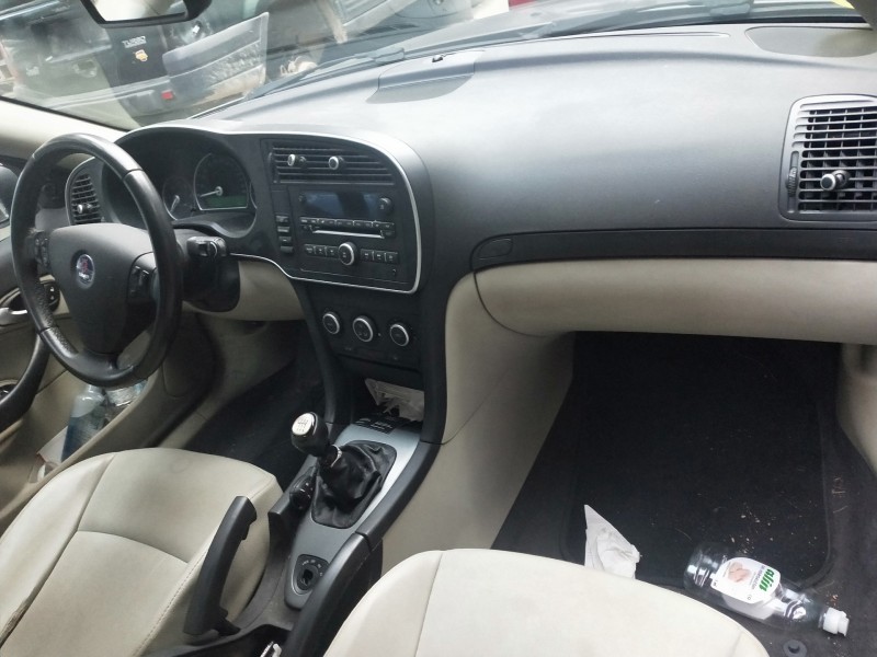 saab 9-3 sport hatch del año 2009