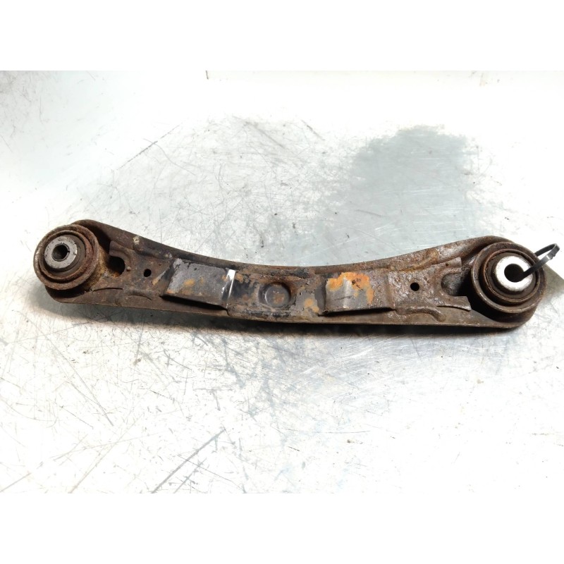 Recambio de brazo suspension inferior trasero izquierdo para mercedes clase e (w124) familiar td 300 (124.190) referencia OEM IA