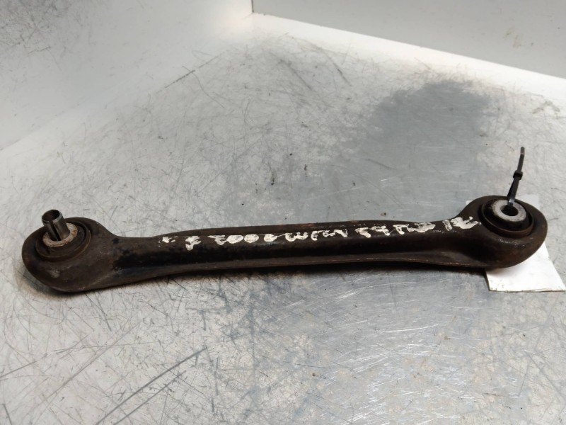 Recambio de brazo suspension inferior trasero izquierdo para mercedes clase e (w124) familiar td 300 (124.190) referencia OEM IA