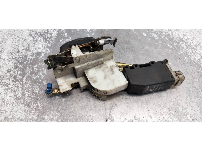 Recambio de motor cierre centralizado delantero izquierdo para opel corsa b viva referencia OEM IAM 90493701  