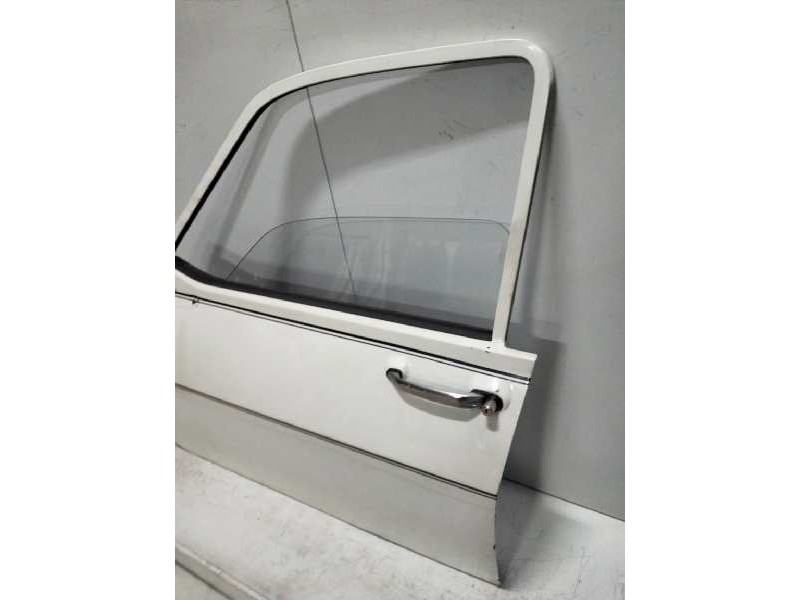 Recambio de puerta delantera izquierda para renault 12 referencia OEM IAM   