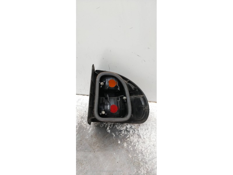 Recambio de piloto trasero izquierdo para renault laguna (b56) 2.0 proaktiv automático referencia OEM IAM   
