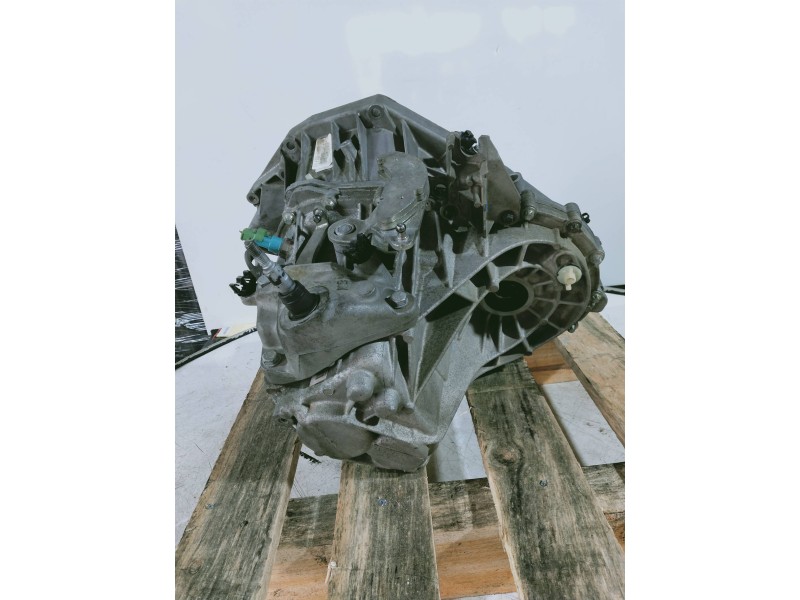 Recambio de caja cambios para renault scenic ii dynamique referencia OEM IAM TL4A015 S049224 6V