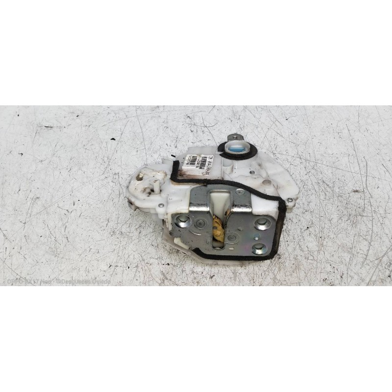 Recambio de motor cierre centralizado trasero derecho para honda cr-v (re) comfort referencia OEM IAM 72611SWAJ1  