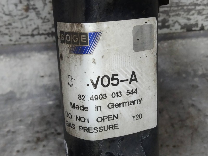 Recambio de amortiguador delantero izquierdo para skoda octavia combi (5e5) ambition referencia OEM IAM 824903013544  