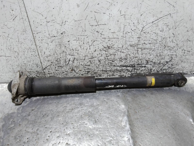 Recambio de amortiguador trasero derecho para skoda octavia combi (5e5) ambition referencia OEM IAM   