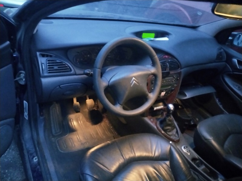 citroen c5 berlina del año 2003