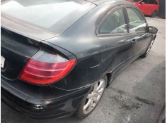 mercedes clase c (w203) sportcoupe del año 2001 2