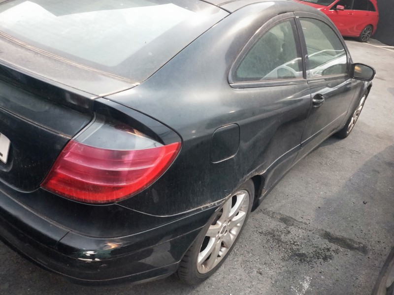 mercedes clase c (w203) sportcoupe del año 2001