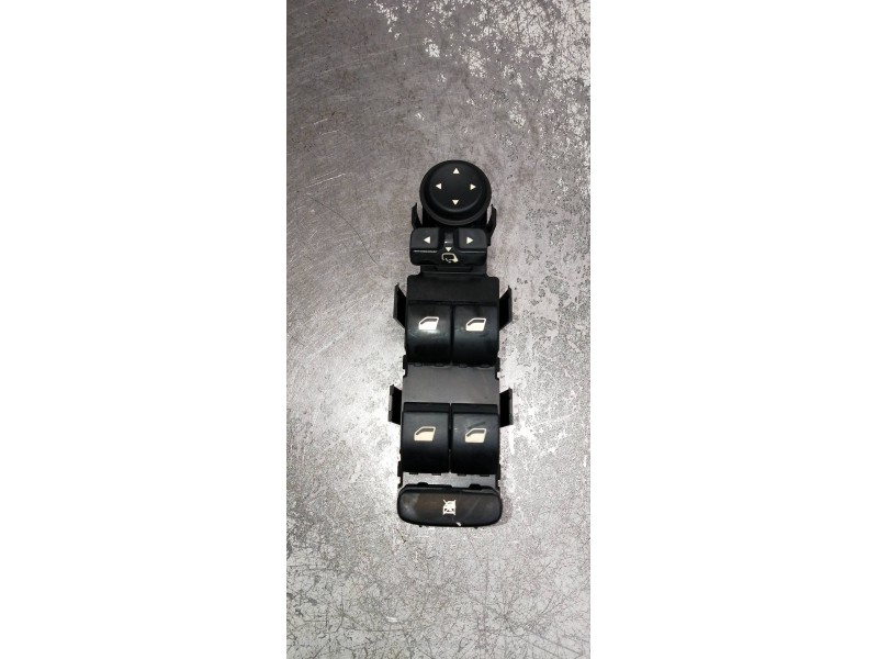 Recambio de mando elevalunas delantero izquierdo para peugeot 407 st confort referencia OEM IAM 96468704XT  