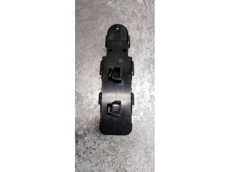 Recambio de mando elevalunas delantero izquierdo para peugeot 407 st confort referencia OEM IAM 96468704XT  