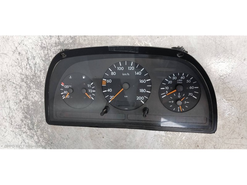 Recambio de cuadro instrumentos para mercedes clase v (w638) v 230 turbodiesel (638.274) referencia OEM IAM MB0005428801 1100088