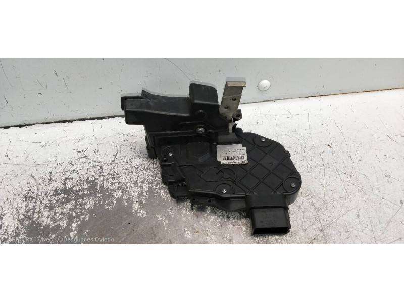 Recambio de motor cierre centralizado delantero izquierdo para ford mondeo ber. (ca2) ghia x referencia OEM IAM 6M2AR21813MC  