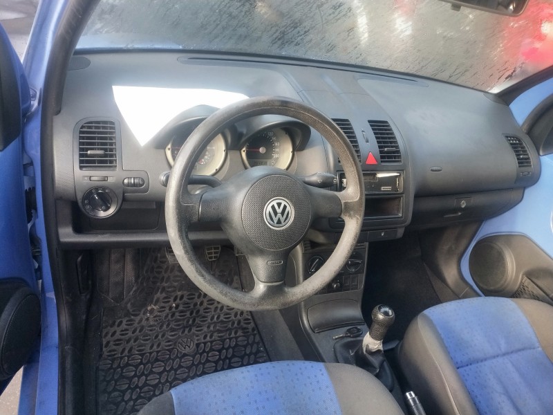 volkswagen lupo (6x1/6e1) del año 2001