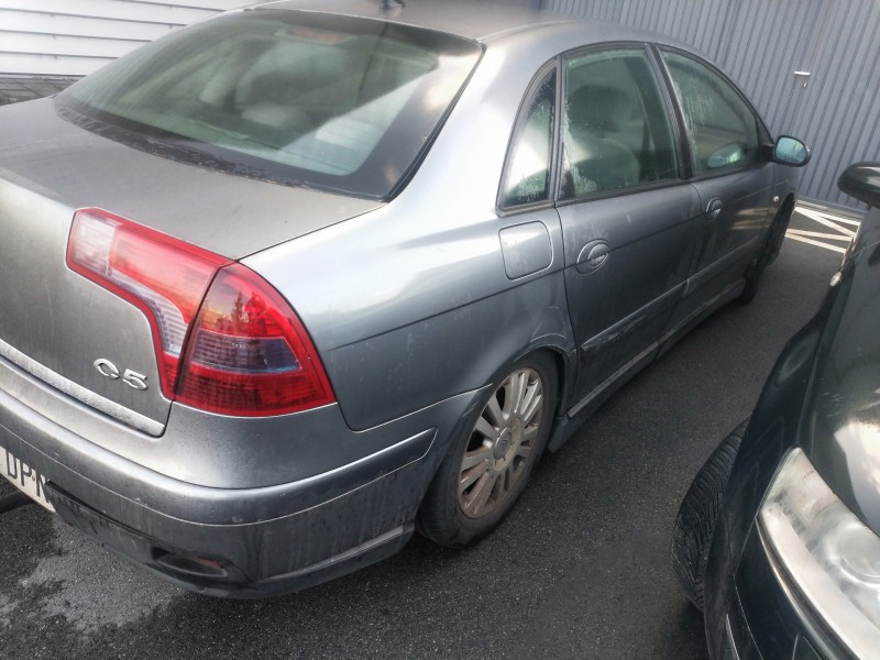 citroen c5 berlina del año 2005