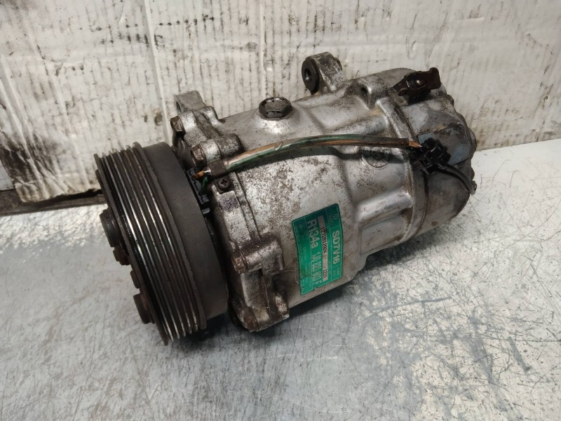 Recambio de compresor aire acondicionado para volkswagen golf iv berlina (1j1) conceptline referencia OEM IAM SD7V161215 1J08208