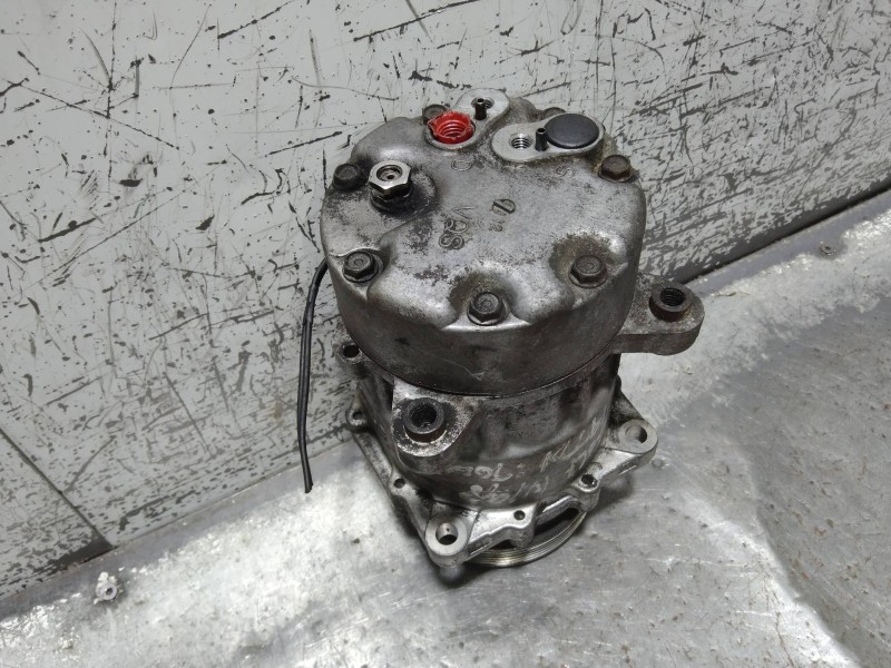 Recambio de compresor aire acondicionado para volkswagen golf iv berlina (1j1) conceptline referencia OEM IAM SD7V161215 1J08208