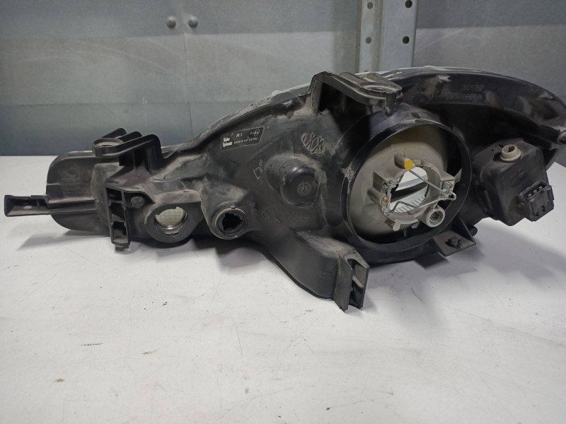 Recambio de faro derecho para chrysler neon (pl) 1.6 le referencia OEM IAM 1B01PLHC  