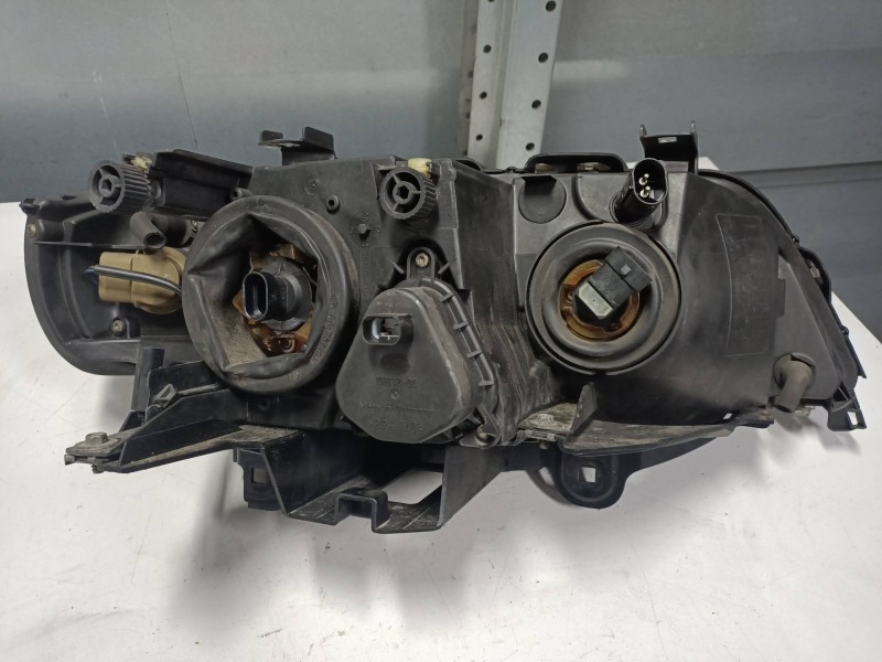 Recambio de faro izquierdo para bmw x5 (e53) 3.0i referencia OEM IAM 15183300L  