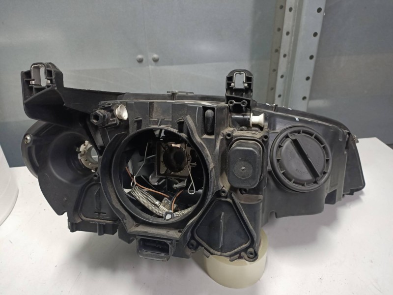 Recambio de faro izquierdo para bmw x5 (e70) 3.0si referencia OEM IAM 7161587  XENON Recambio de faro izquierdo para bmw x5 (e70) 3.0si referencia OEM IAM 7161587  XENON