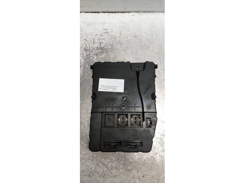 Recambio de modulo electronico para renault scenic ii dynamique referencia OEM IAM 8200780018A U118400150K 