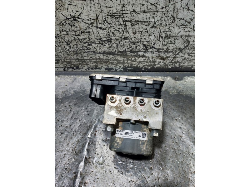 Recambio de abs para mitsubishi asx (ga0w) motion 2wd referencia OEM IAM 28516523033 4670B707 
