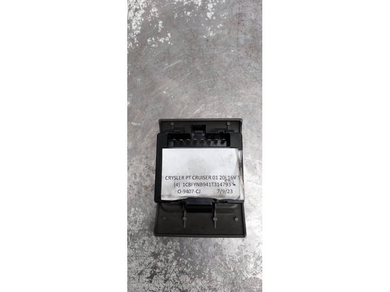 Recambio de mando elevalunas delantero izquierdo para chrysler pt cruiser (pt) 2.0 classic referencia OEM IAM 0TP431L8AD  