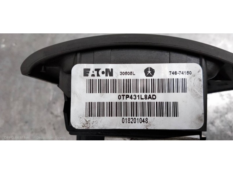 Recambio de mando elevalunas delantero izquierdo para chrysler pt cruiser (pt) 2.0 classic referencia OEM IAM 0TP431L8AD  