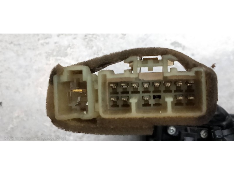 Recambio de mando elevalunas delantero izquierdo para mg rover serie 400 (xw) 416 gti referencia OEM IAM   
