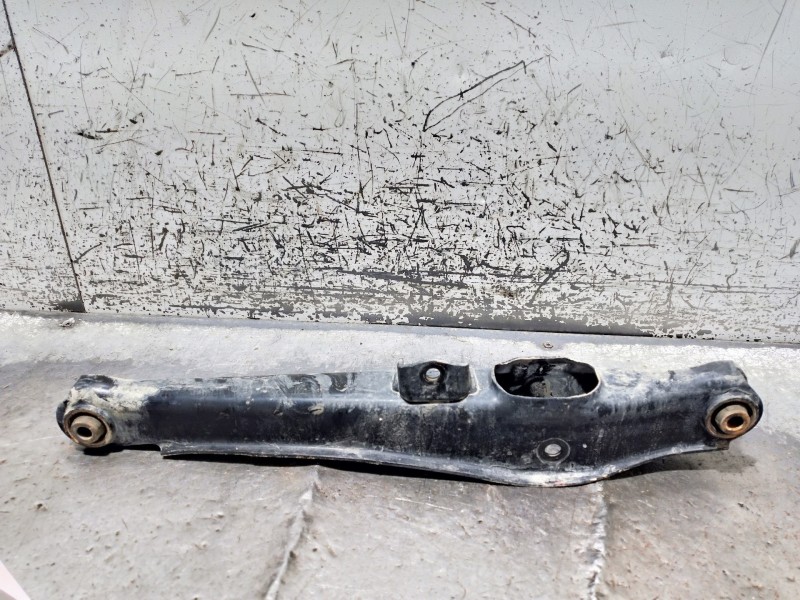 Recambio de brazo suspension inferior trasero derecho para mitsubishi asx (ga0w) motion 2wd referencia OEM IAM   