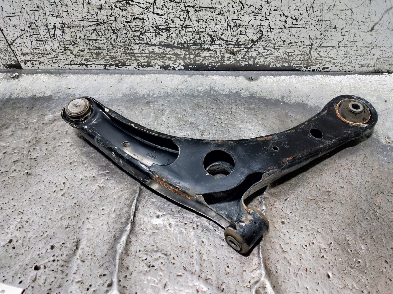 Recambio de brazo suspension inferior delantero izquierdo para mitsubishi asx (ga0w) motion 2wd referencia OEM IAM   
