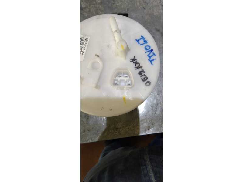 Recambio de bomba combustible para ssangyong tivoli crystal 4x2 referencia OEM IAM 2230035300 1000D13450 