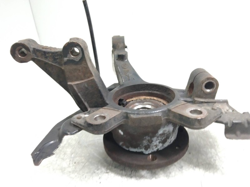 Recambio de mangueta delantera derecha para fiat idea (135) 1.4 referencia OEM IAM   