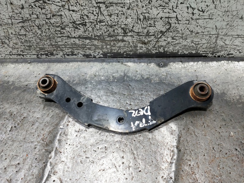 Recambio de brazo suspension superior trasero derecho para mitsubishi asx (ga0w) motion 2wd referencia OEM IAM   