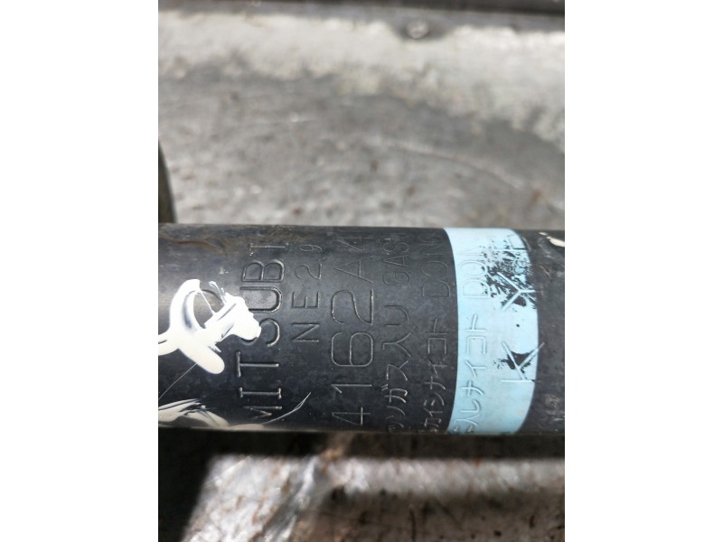 Recambio de amortiguador trasero izquierdo para mitsubishi asx (ga0w) motion 2wd referencia OEM IAM 4162A402  