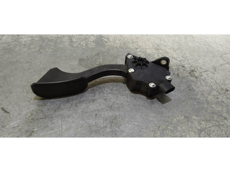 Recambio de potenciometro pedal para toyota prius+ advance referencia OEM IAM 7811047100 1988002420 