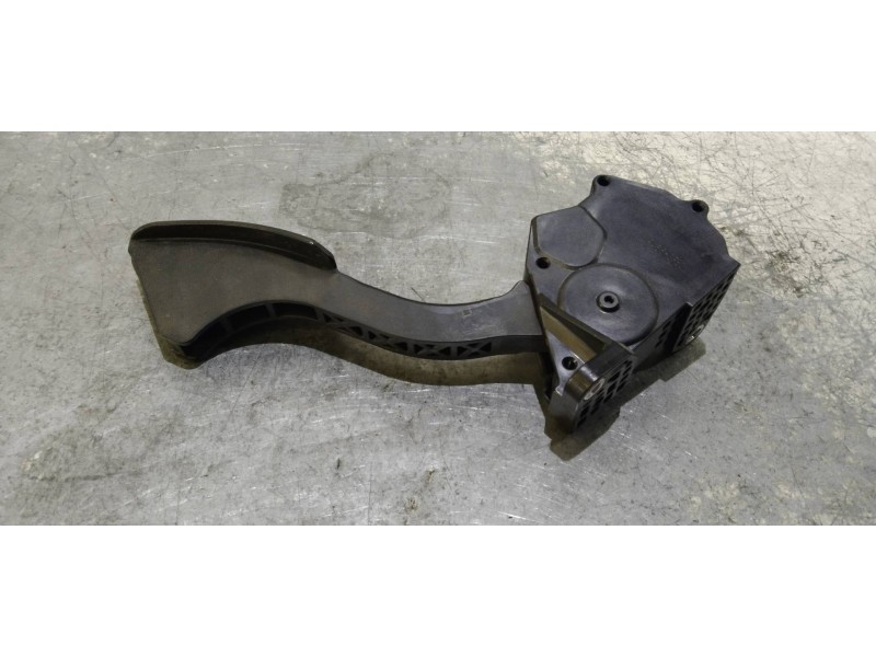 Recambio de potenciometro pedal para toyota prius+ advance referencia OEM IAM 7811047100 1988002420 