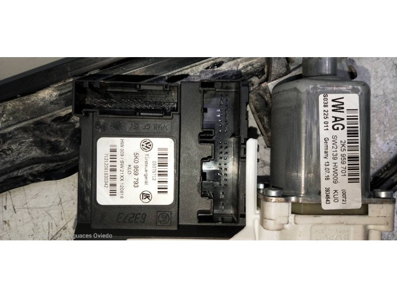 Recambio de elevalunas delantero izquierdo para volkswagen caddy furgón/kombi maxi kombi bmt referencia OEM IAM 5K0959793 2K5959