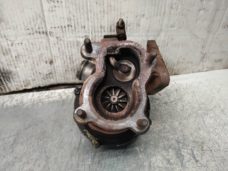 Recambio de turbocompresor para volkswagen golf iv berlina (1j1) conceptline referencia OEM IAM 038145701D  