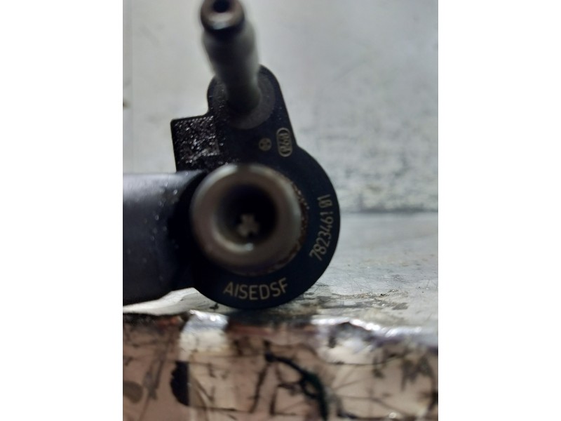 Recambio de inyector para bmw serie 4 coupe (f32) 435d xdrive referencia OEM IAM 782346101  