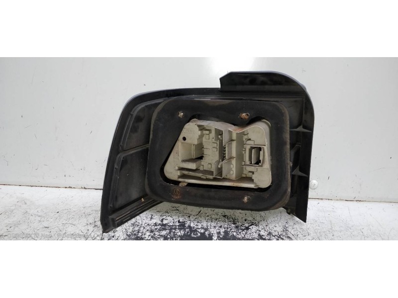 Recambio de piloto trasero derecho para mg rover serie 400 (xw) 416 gti referencia OEM IAM   