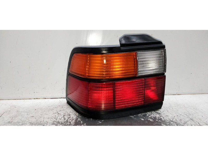 Recambio de piloto trasero izquierdo para mg rover serie 400 (xw) 416 gti referencia OEM IAM   