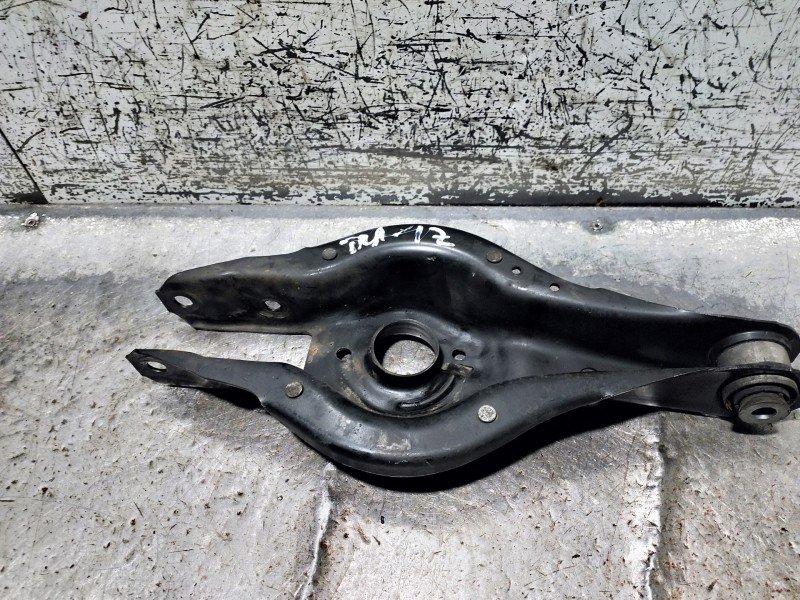 Recambio de brazo suspension inferior trasero izquierdo para bmw serie 4 coupe (f32) 435d xdrive referencia OEM IAM 33326867540 