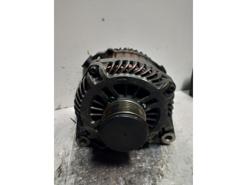 Recambio de alternador para peugeot 407 st confort referencia OEM IAM 9654752880  